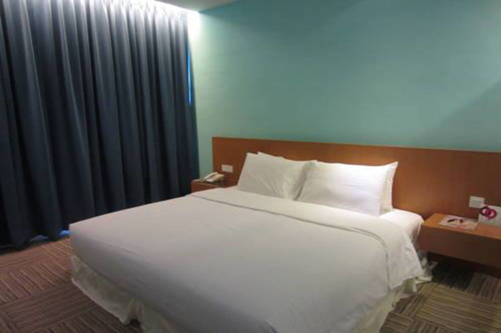 Apple Hotel Times Square George Town Buitenkant foto